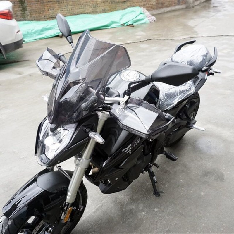 适用于隆500R无极前挡风玻璃 LX500R挡风板 LX无极前挡风风挡