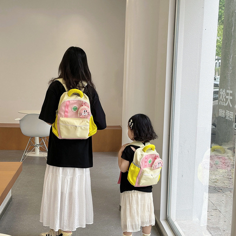 儿童双肩包幼儿园书包男童女童女孩轻便大容量出游旅行背包双肩包