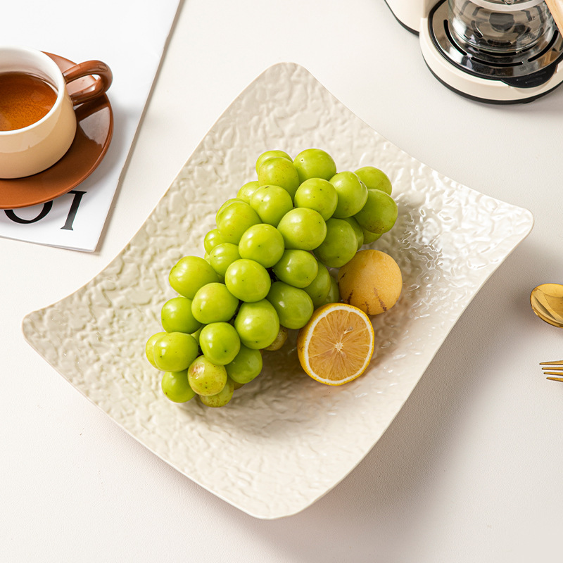 水果盘客厅家用茶几果盘轻奢高档2023新款水晶乔迁新居精致零食盘