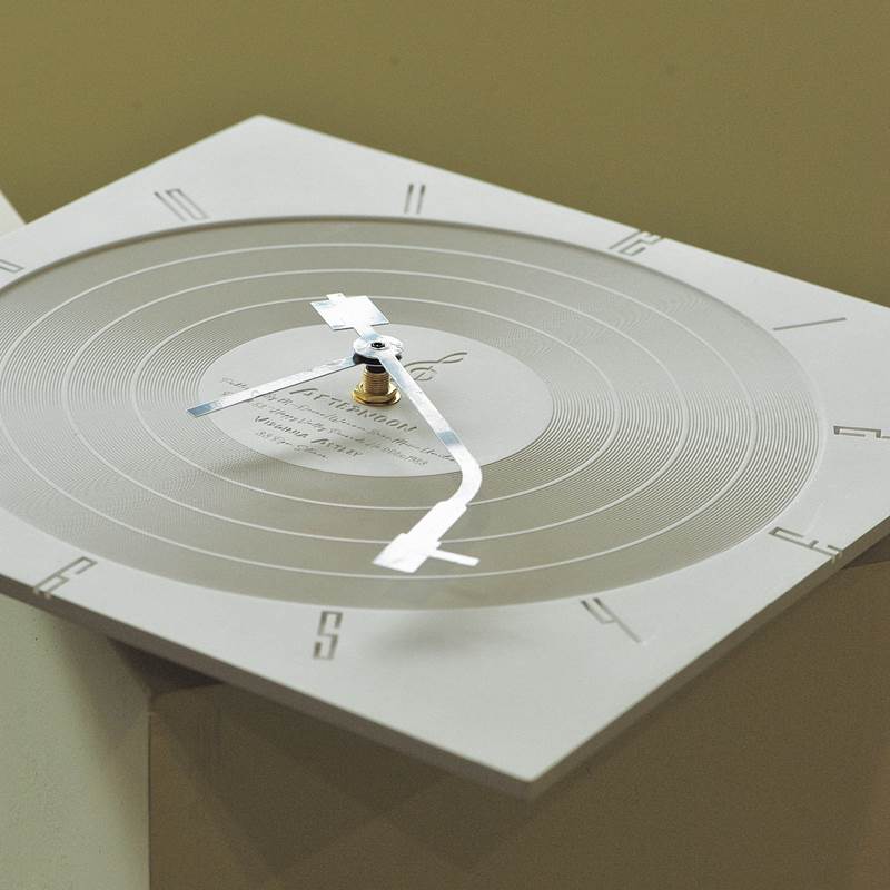 黑白水泥方形唱片款挂钟简约现代免打孔北欧风静音客厅卧室钟表