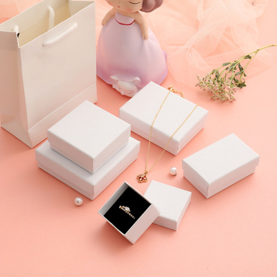 1pc Black/white Jewelry Box Gift Cardboard Boxes for Ring Ne