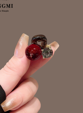 红色珍珠迷你小抓夹女2025新款前额侧边刘海夹子水钻发夹发卡发饰