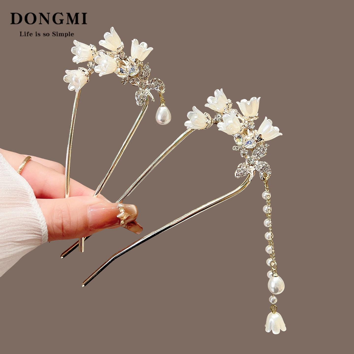 花朵水钻U型流苏发簪女2025新款高端簪子步摇古风中式盘发钗头饰