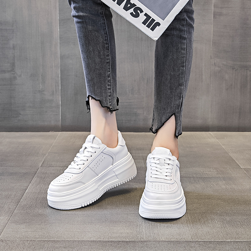 小白鞋女真皮2023秋季新款百搭休闲时尚日常松糕厚底高跟运动女鞋