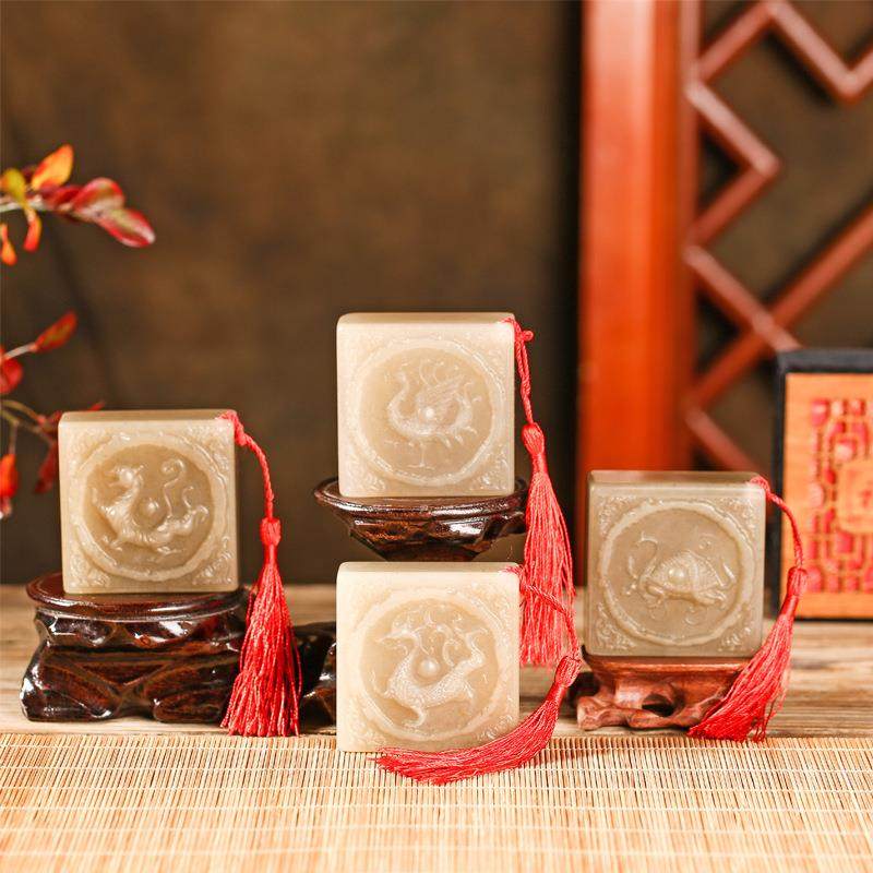 6厘米精品丹东冻石 篆刻寿山石厂家直销 浙江红石印章