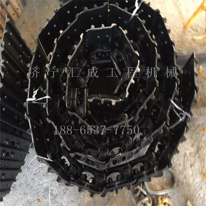 现代挖掘机配件 ，现代200履带链轨，挖掘机四轮一带，现代履带板