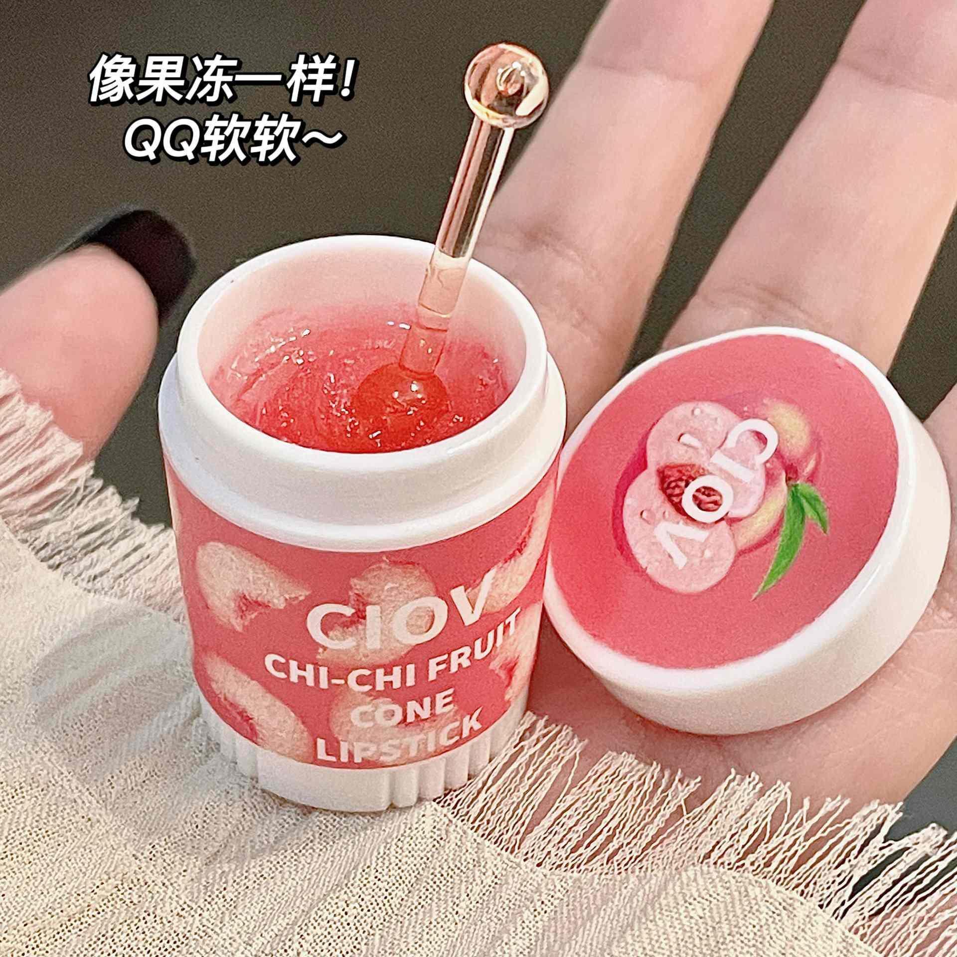 爆款可爱草莓雪糕筒润唇膏果味无色口红打底滋润唇部护理淡化唇