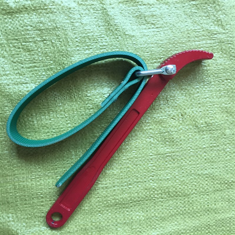 防滑皮带机油滤芯扳手净水机器更换滤芯可调节钢丝皮带式板手钳