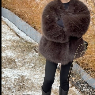 女童狐狸毛皮草外套冬季新款高级感宝宝加厚保暖短款毛毛外穿衣