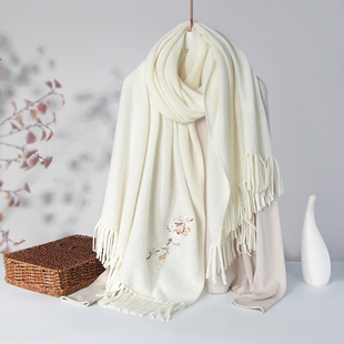 秋冬季保暖重磅刺绣纯山羊绒女100羊绒披肩外搭女款针织围巾两用