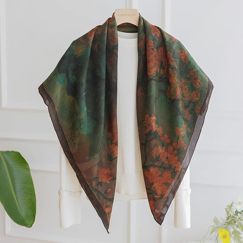 高端香云纱2025新款非遗真丝披巾围巾送妈妈全罗孔工艺蚕丝大方巾