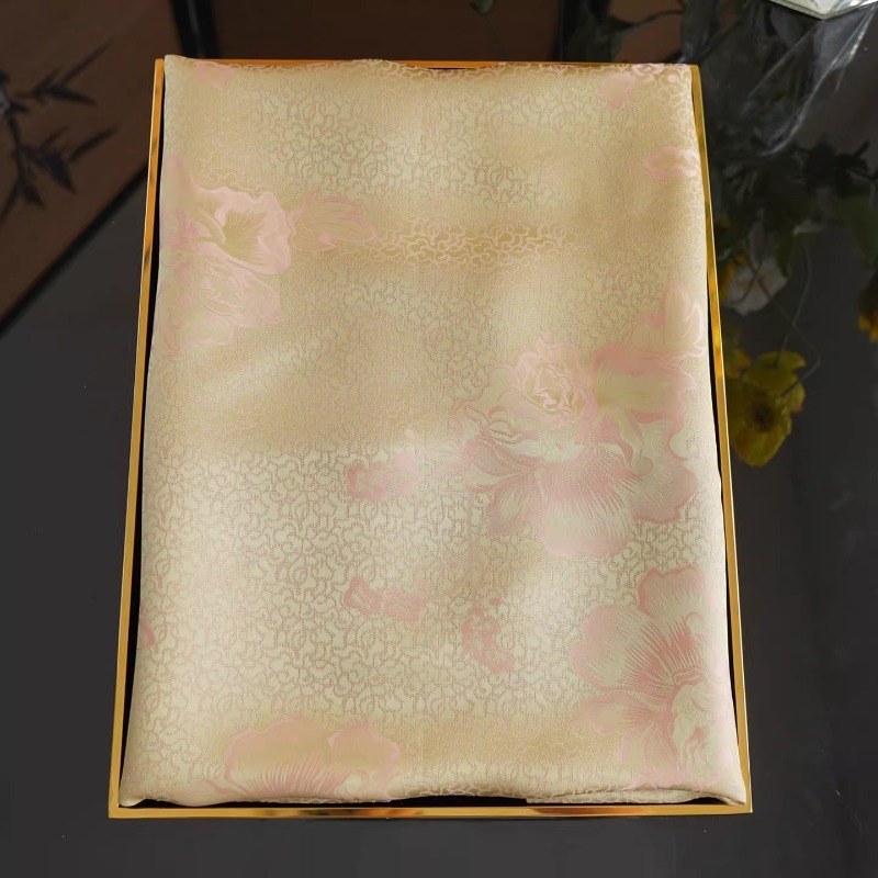 新中式国风真丝方巾女夏季植物花卉金色双面双层外搭披肩送礼