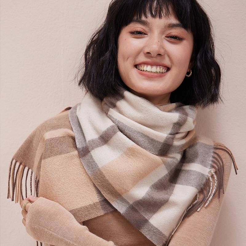 英伦风格子围巾女冬季纯山羊绒双面保暖流苏披肩经典格纹真丝女士