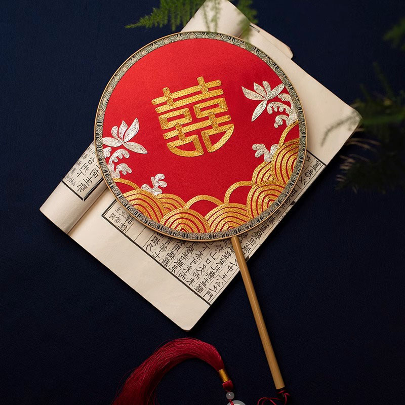 中式团扇新娘结婚高端古风扇子女婚礼秀禾服配饰宫扇喜扇2025新款