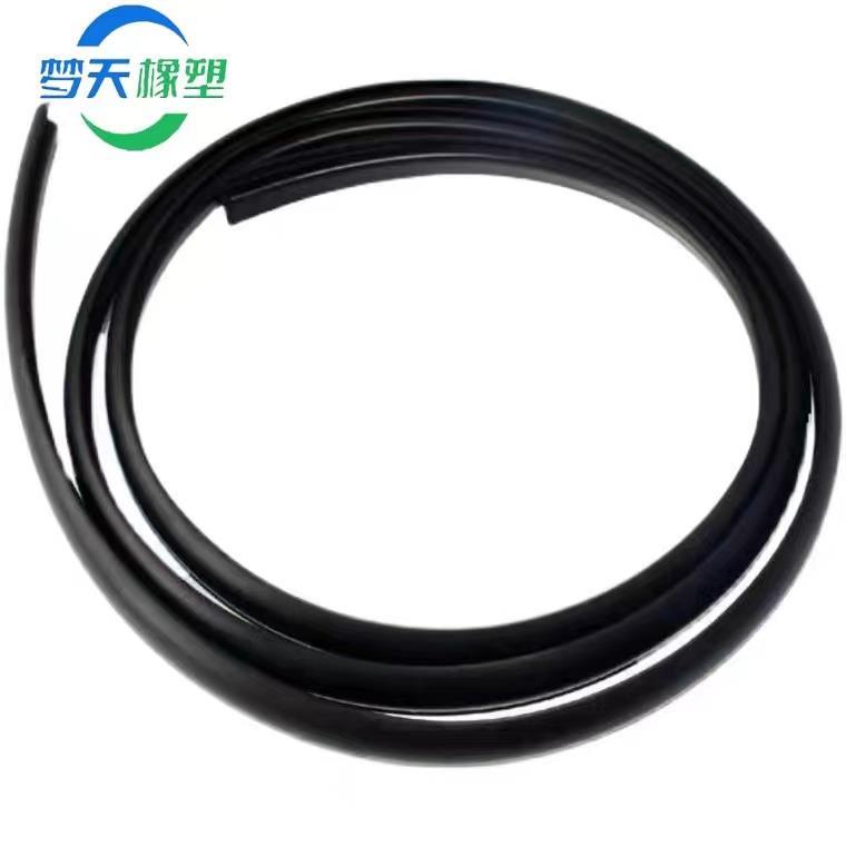 适用于车系宋pro速锐唐秦F3G5前挡风玻璃密封条盖板条集雨板胶条