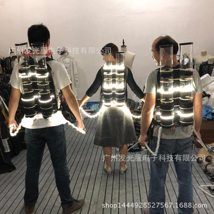 发光鸡尾酒啤酒桶背酒桶酒吧