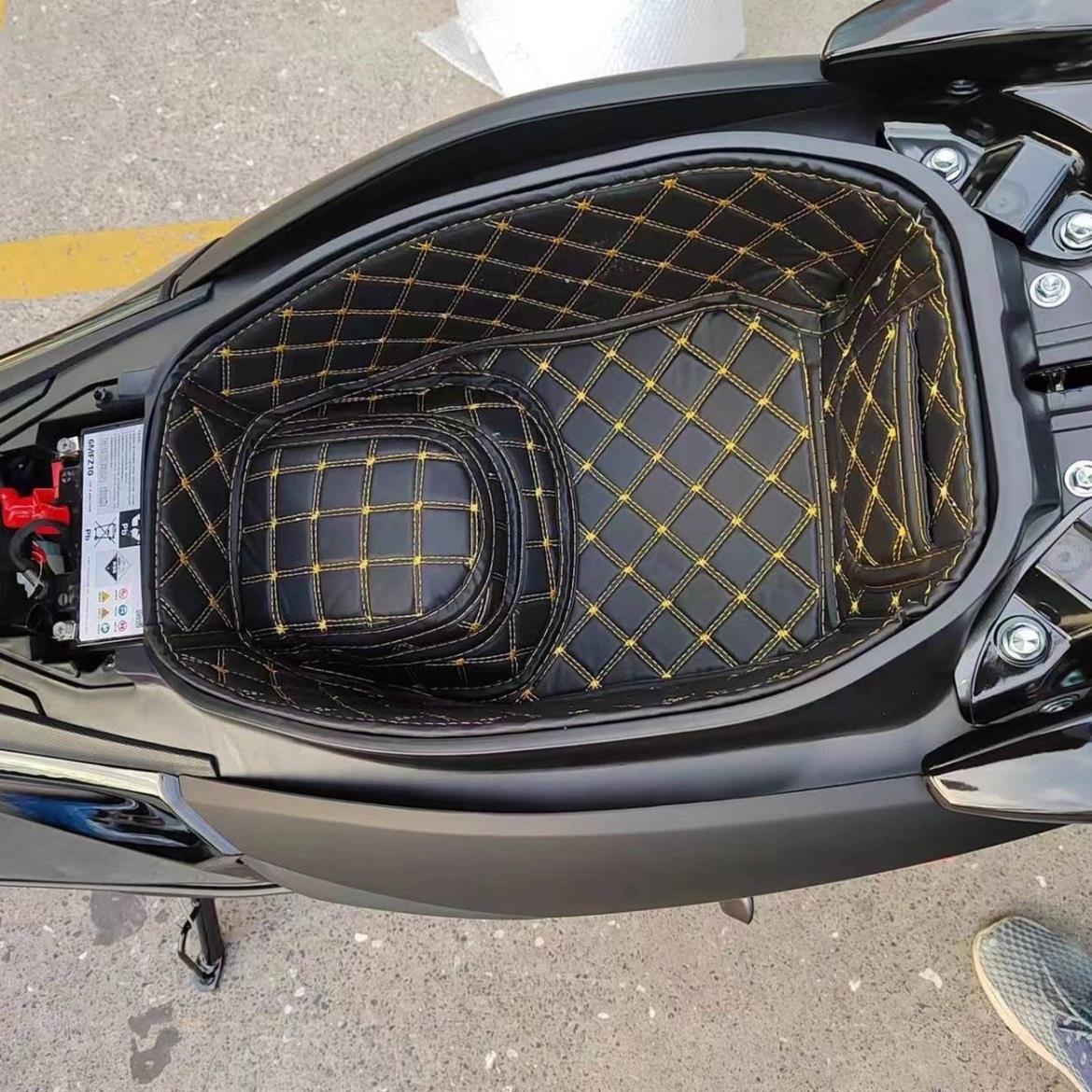 适用于摩托车天鹰Ts150/Tx150勇士150座斗箱座斗内衬改装件