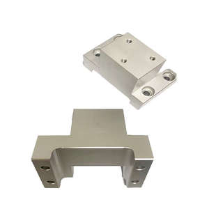 热销铝合金五金零件加工不锈钢件定做机加工线切割加工车床件加工