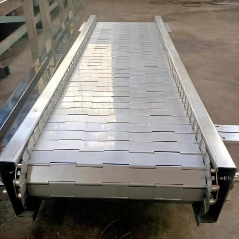 重型链板输送带爬坡挡板提升机扣板机碳钢304不锈钢输送机