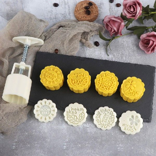 Mooncake Mold Set DIY Plastic Pastries Cake Plungers Hand