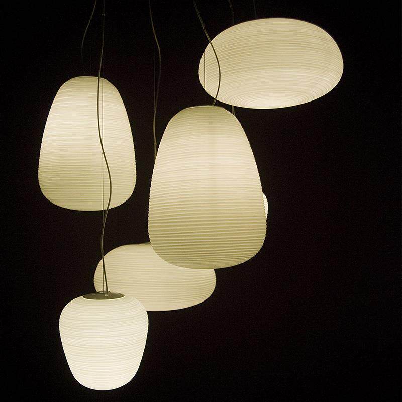 北欧创意艺术餐厅吊灯简约卧室书房样板房个性服装店吧台蚕茧灯铁