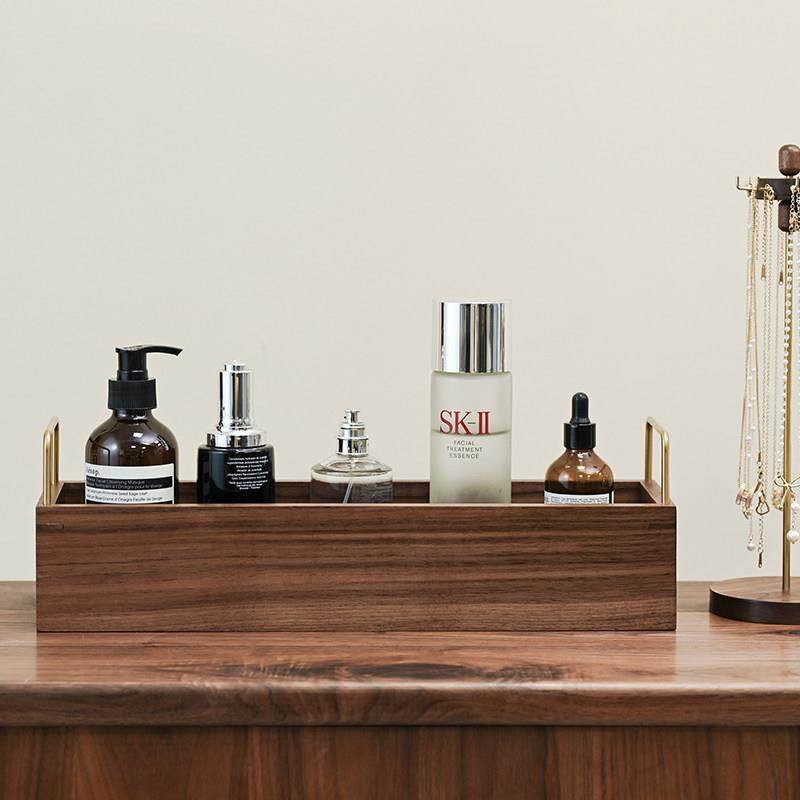 实木化妆品收纳盒梳妆台香水置物架护肤品托盘桌面高级感胡桃木筐