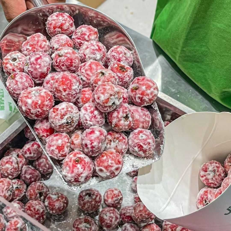山楂雪球糖炒山楂解馋小零食冰糖葫芦糖球山楂网红冻干小零食