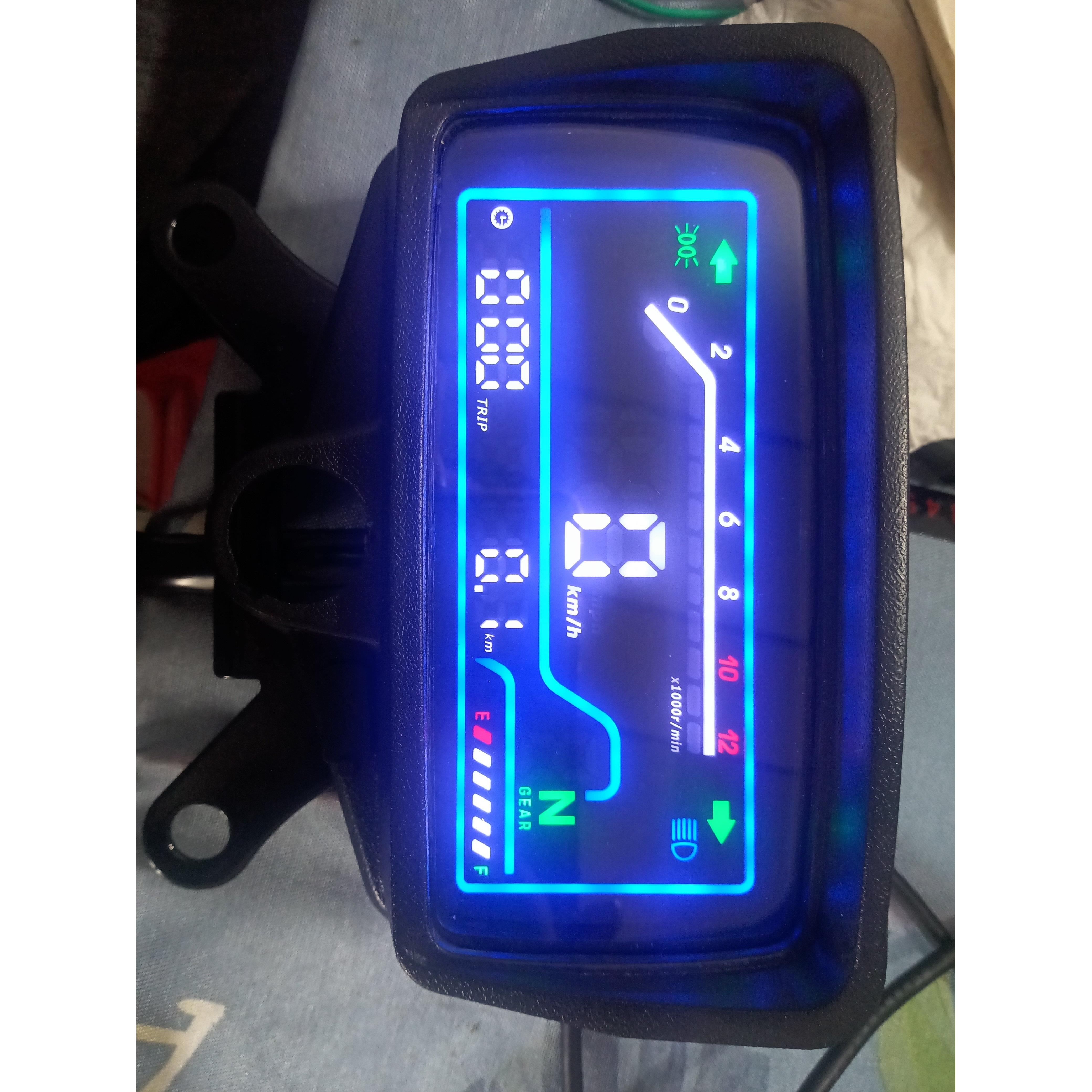 摩托车Cg125数码液晶仪表电子款改装仪表总成咪表码表150数码仪表