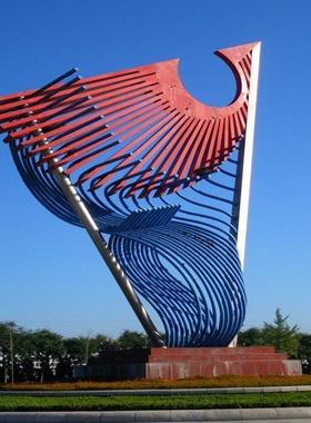 不锈钢运动主题雕抽塑摆象剪影步人物跑户外广场金属创意鸿石雕塑