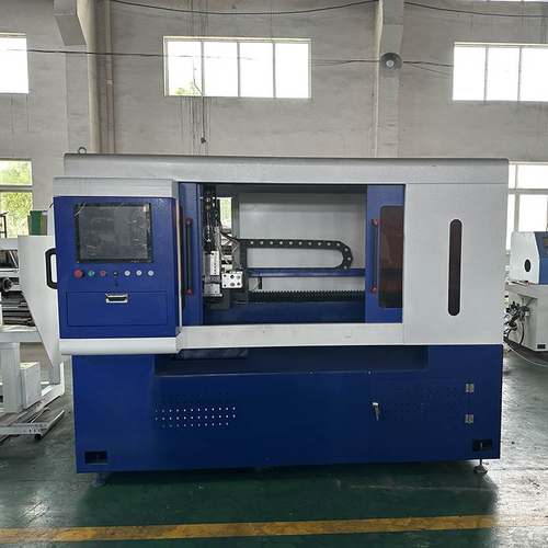 全自动激光切管机带自动上料架专业激光切管机切割不锈钢镀锌铝管