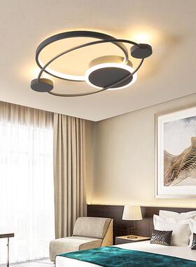 北欧风格吸顶灯半圆花形卧室灯具led创意个性办公室店铺网红灯饰