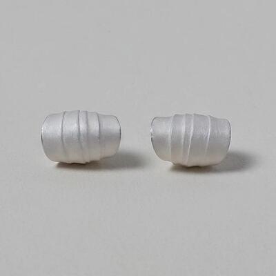 OLIO E ACETO油醋汁·纯银大贝纹耳环