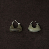 OLIO 黑牛角白牛角 WAAG合作系列小马鞍耳环 ACETO油醋汁·OUDE