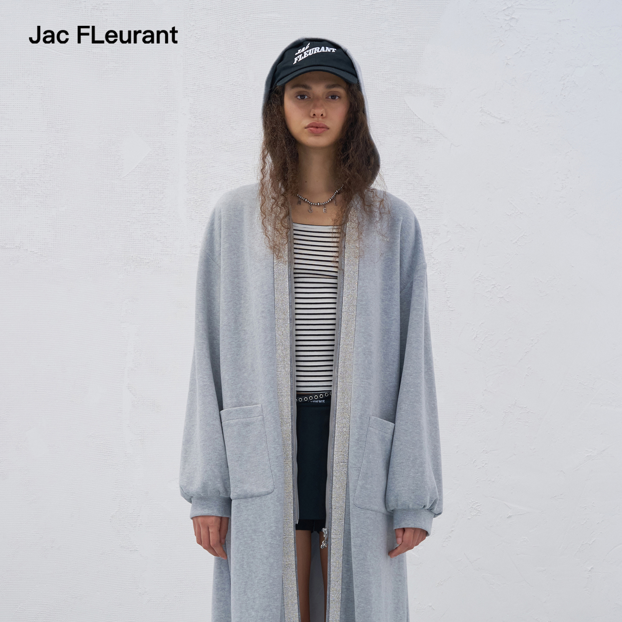 JAC FLEURANT2025秋冬新品灰色水钻针织连帽长款大衣开衫长款
