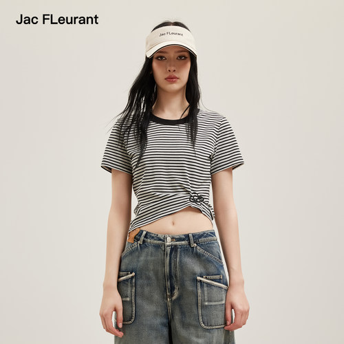 JAC FLEURANT2026春夏新品立体刺绣LOGO褶皱收腰短袖T恤条纹白色