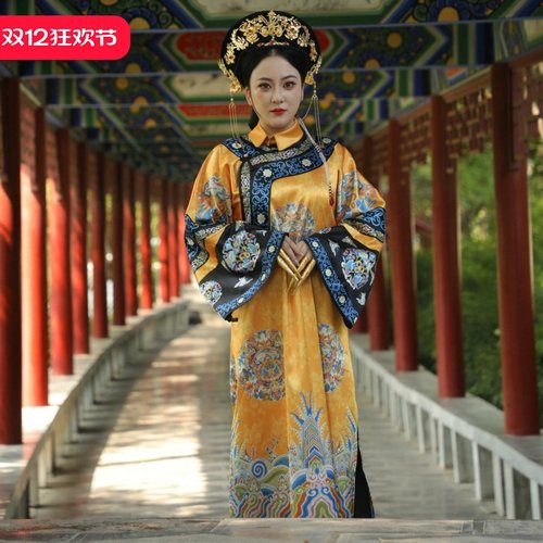 一袭汉服惊艳时光古韵自来