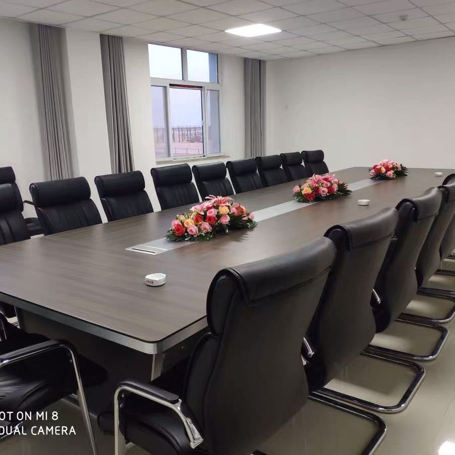 高档会议桌花商务台花办公桌长方形桌摆放装饰花演讲台花假花摆设
