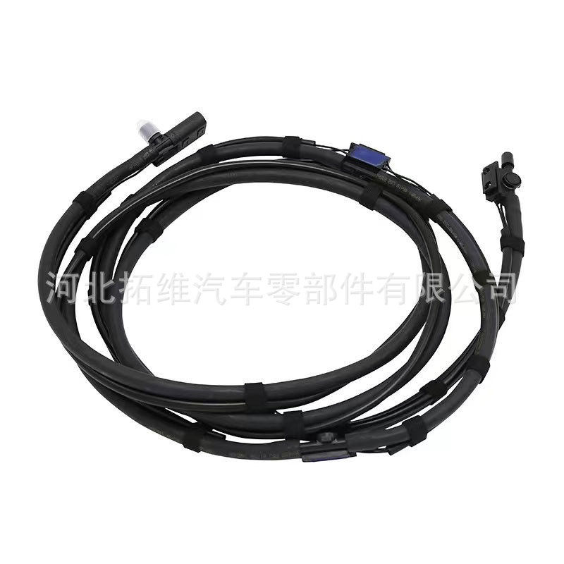 适用于奔驰 雨刮加热喷水管 厂家批发 1778600200 汽车配件