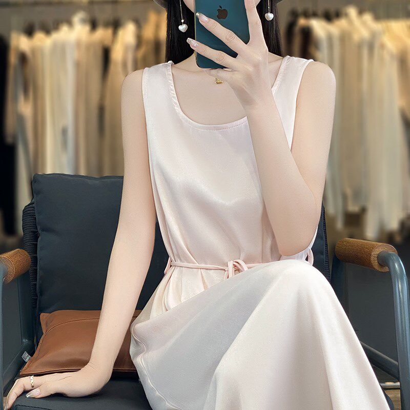 夏季圆领缎面真丝中长款连衣裙女无袖吊带背心长裙宽松系带打底裙