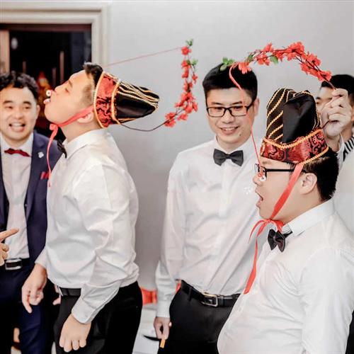 跑男诸葛帽吃糖接亲迎亲堵拦门通关道具婚礼整