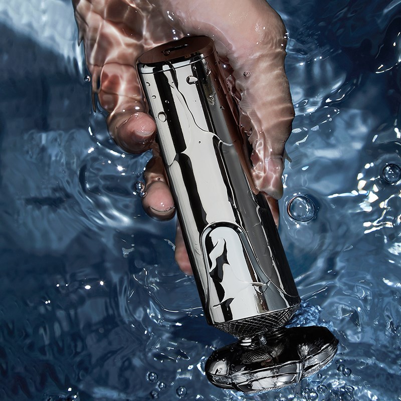 多功能剃胡刀电动男三合一剃发两用鼻毛全身水洗可携式刮胡子刨须