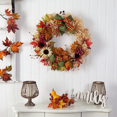 Autumn Maple Leaves Artificial Wreath Durable Hanging Fall