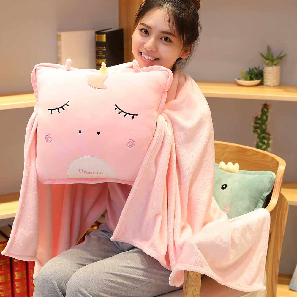 新品车载抱枕被子两用午睡神器毯子夏凉被办公室空调毛毯车内可爱