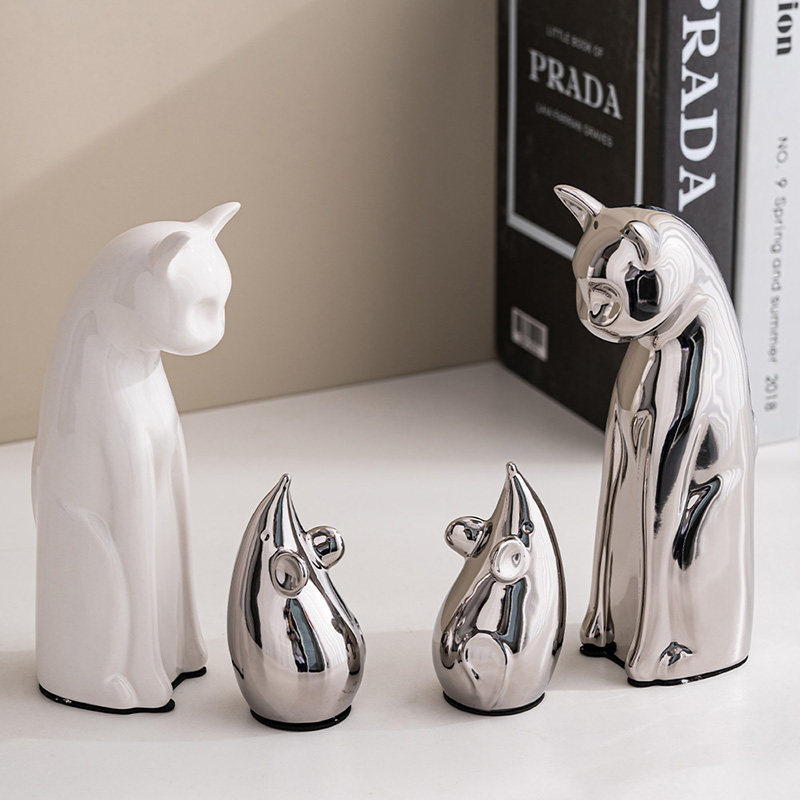 北欧一家四口可爱猫咪摆件桌面轻奢客厅玄关入户酒柜装饰品摆件