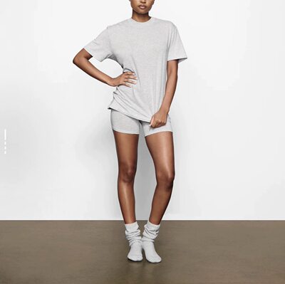 SKIMS BOYFRIEND 男友风宽松圆领莫代尔纯色长袖/短袖T恤女