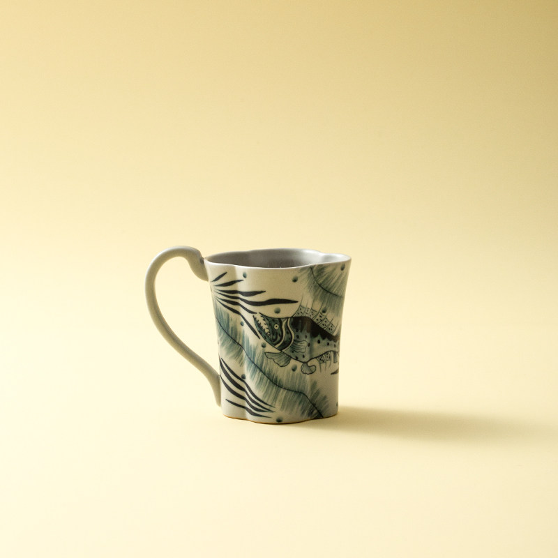 釉下纯手绘青花鱼藻纹主人杯花朵手柄复古茶杯景德镇手工单杯陶瓷