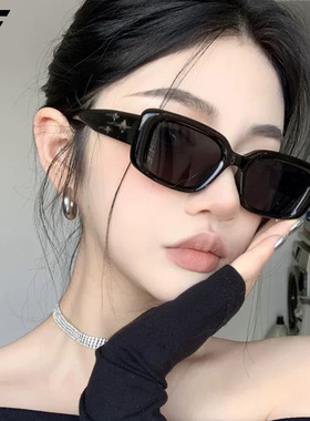 欧美方形流星复古墨镜女潮韩版方圆脸显瘦高级感新款太阳镜