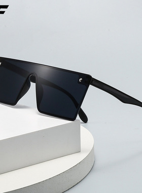 新款方框太阳镜男士网红一体风镜户外骑行运动欧美款墨镜