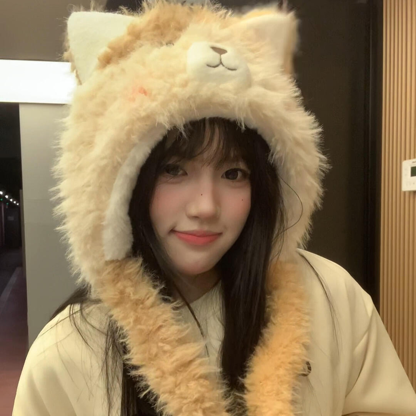 毛绒帽子围巾一体女秋冬保暖防寒棉帽耳朵会动可爱加绒加厚雷锋帽