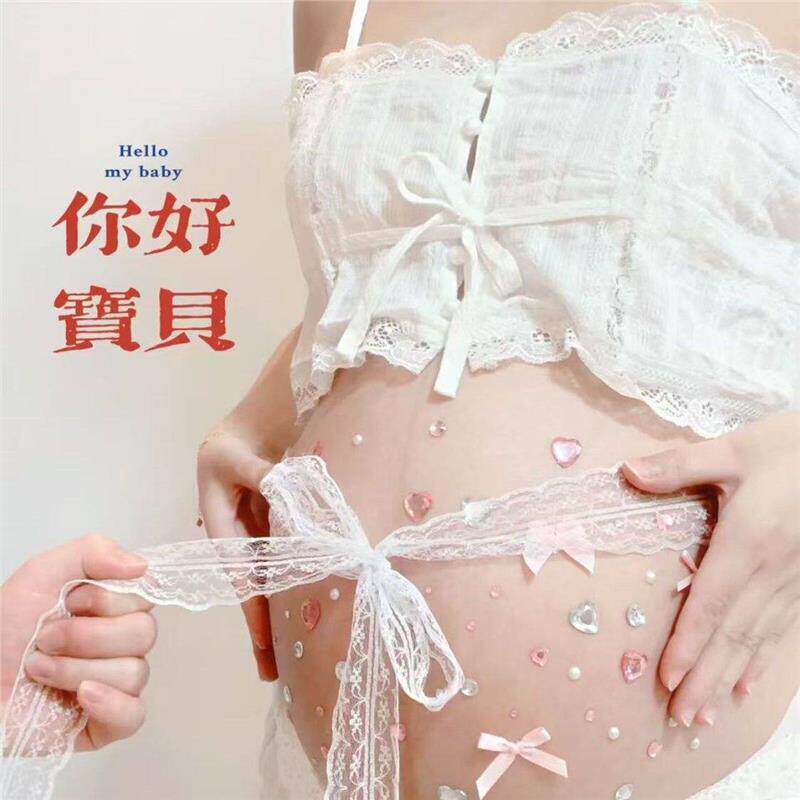 孕妇自拍可爱蝴蝶钻石贴纸